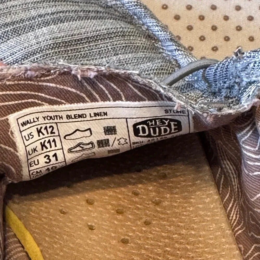 Hey Dude Wally Youth Blend Linen Stone Grey Slip On Loafers Kids Size K12